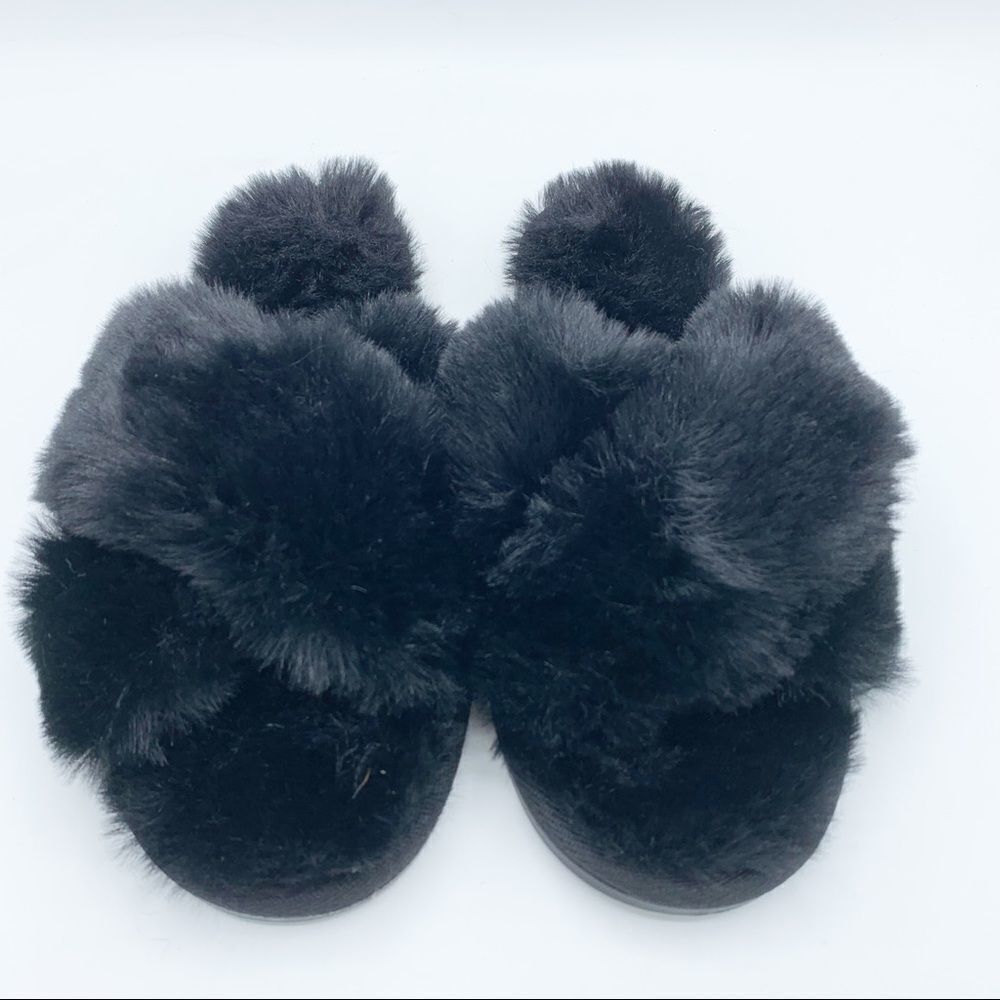 Lauren Conrad Black Fuzzy Criss-Cross Open Toe Slip-On Slipper‎ NWOT Sm 6-7
